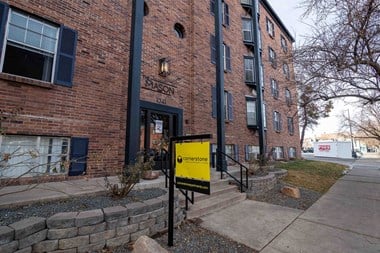 1041 N. Ogden St. 1-2 Beds Apartment for Rent Photo Gallery 1
